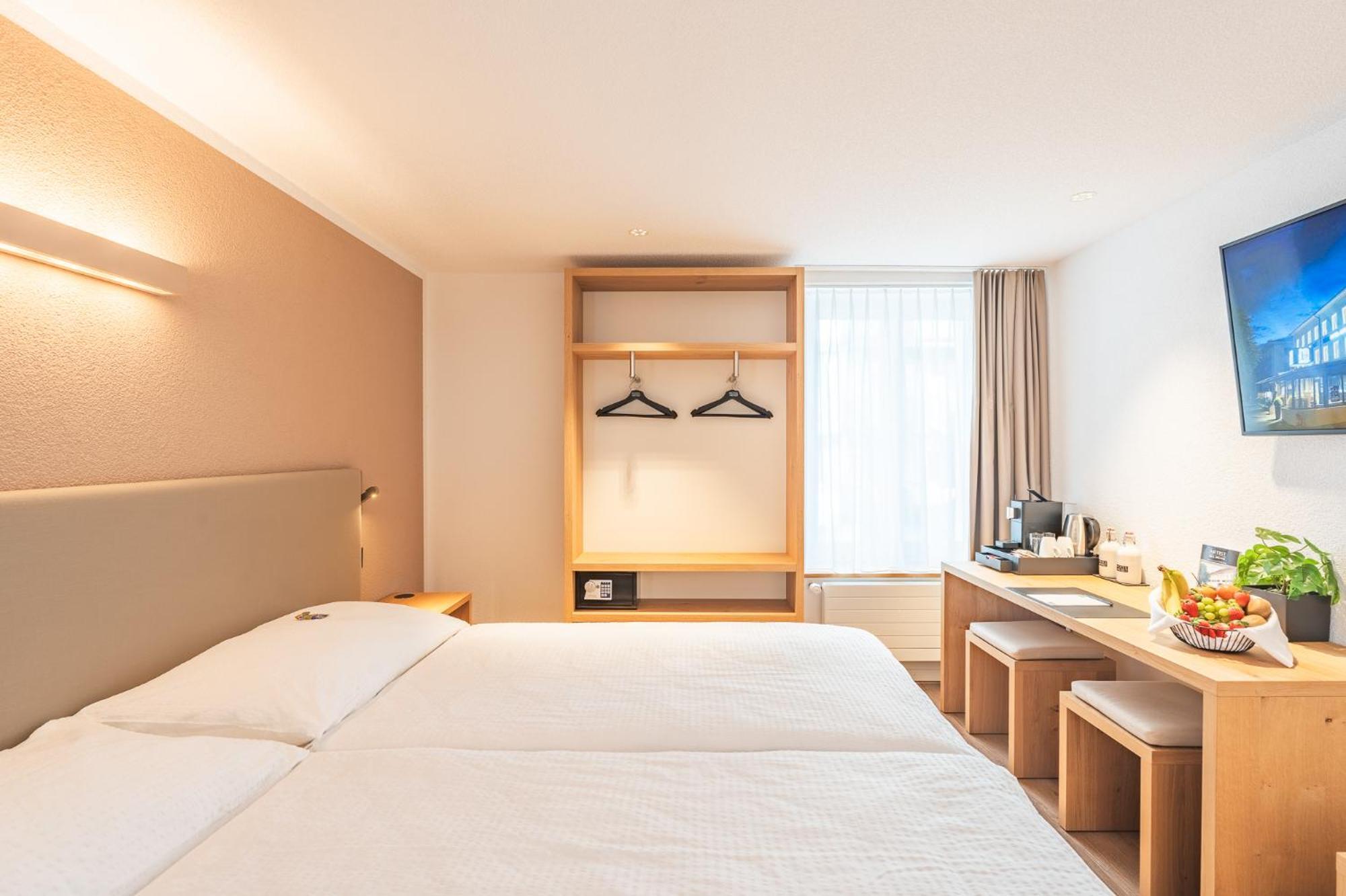 Hotel Artist Biel Buitenkant foto